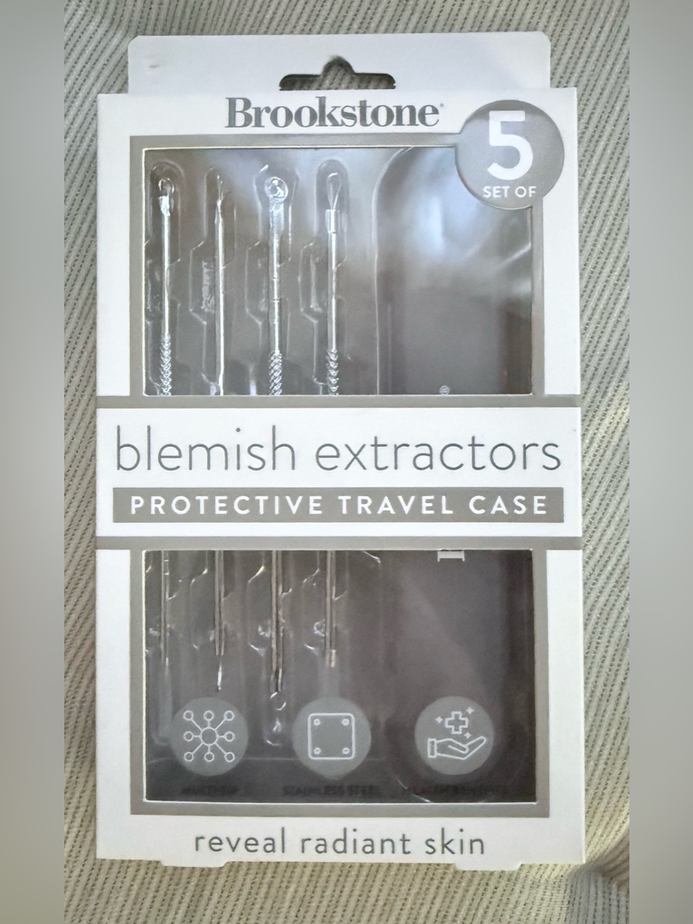Brookstone® set of 5 blemish extractors